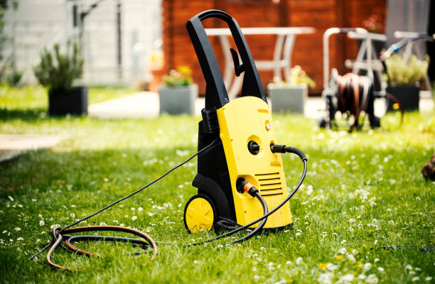 Best Driveway Cleaning and Restoration in Oconomowoc, WI